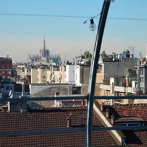 5-days In , Milán Italia