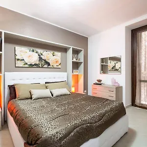 Casa Petra Ai Quattro Canti , Palermo Italia